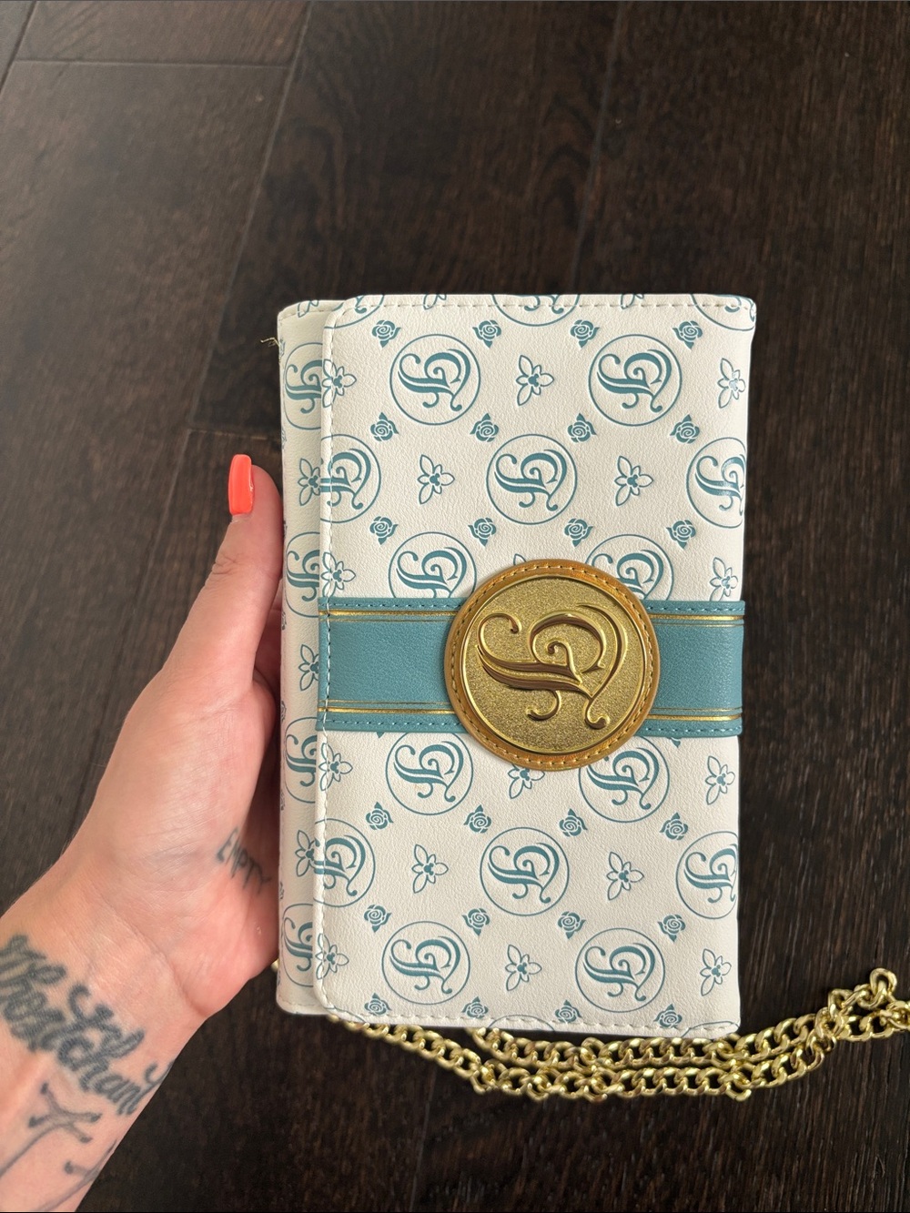 Loungefly White and Blue Monogram Crossbody with Gold Chain - Picture 10 of 10